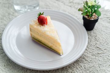 cheesecake with strawberry
