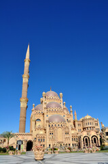 Fototapeta premium Beautiful Mosque at the centre of Sharm El-Sheikh, Egypt