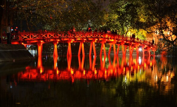 Red Bridge in Hoan Kiem Lake, Ha Noi Vietnam