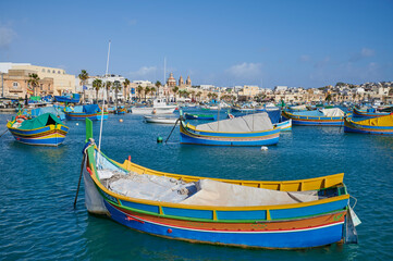 Fototapeta na wymiar Malta Marsaxlokk Hafen
