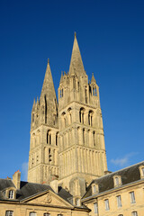 Fototapeta premium Clochers de l‘église Saint-Etienne au sein de l’abbaye aux Hommes à Caen (Calvados)