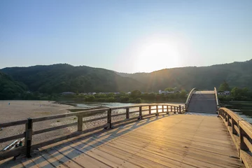 Fotobehang Kintai Brug 夕暮れ時の錦帯橋　山口県岩国市　Kintaikyo Bridge in the evening Yamaguchi-ken Iwakuni city