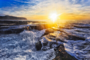 Sea TB Pool trench right wave