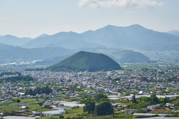 山梨県　甲州の街と塩ノ山