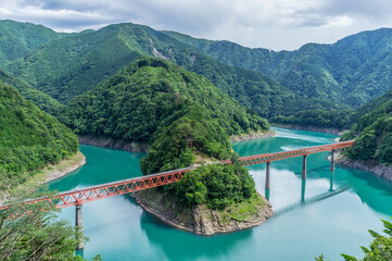 静岡県の奥大井湖上