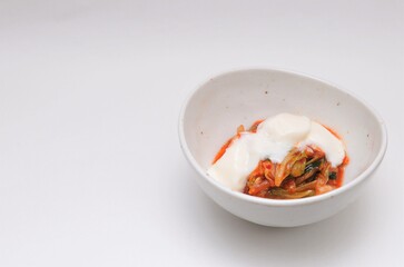 キムチに豆乳ヨーグルトをかけました