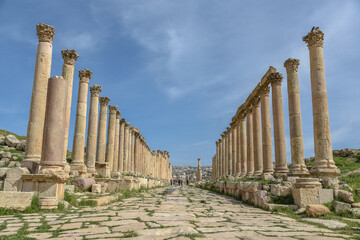 Fototapeta premium Jerash is a city in northern Jordan. The city is the administrative center of the Jerash Governorate, and has a population of 50,745 as of 2015. It is located 48 kilometres (30 mi) north of the capit