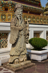 Fototapeta na wymiar Chinese doll statue at Wat Pho,Thailand