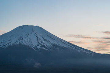 冠雪の富士山