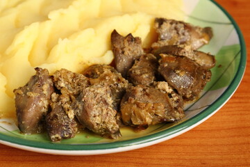 Fried chicken livers and mashed potatoes