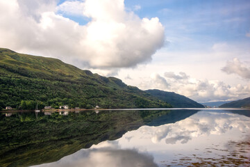 Naklejka premium Loch Lomond in Scotland