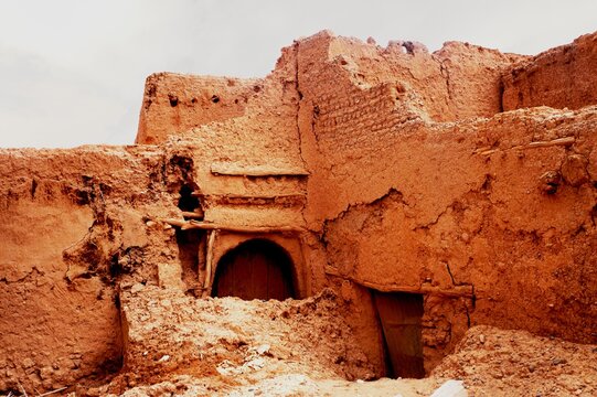 Ancienne porte marocaine , Ksabi-Midelt