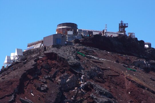 8 Best 富士山測候所 Images Stock Photos Vectors Adobe Stock