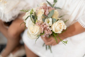 Obraz na płótnie Canvas bridal bouquet with precious flowers
