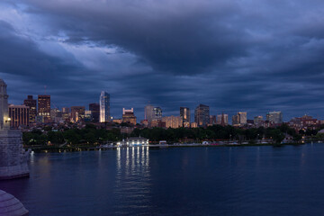 Fototapeta na wymiar The night time Boston skyline 