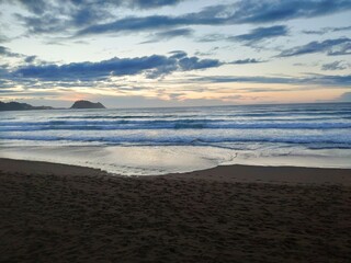 Vistas desde la playa de Zarautz a Getaria