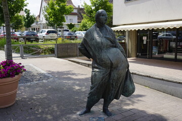 statue of virgin mary