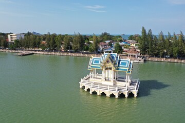Fototapeta premium Lake temple in Hua Hin Thailand