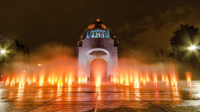Monumento a la Revoluci&oacute;n 