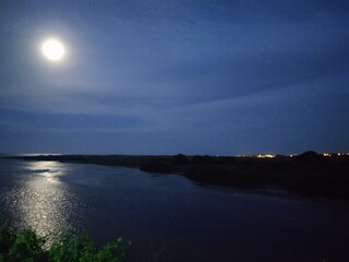 Fototapeta na wymiar Moonlight over the sea