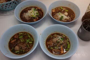 thai food chicken noodle soup