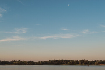 The sunset over the river
