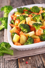 mixed vegetable with potato, broccoli and carrot