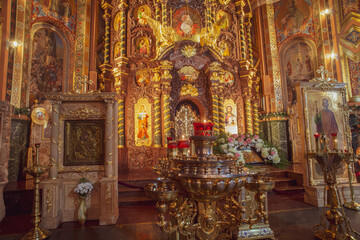 Obraz premium Beautiful Interior of Kazan Church The Cathedral of the Kazan Icon of the Mother of God in irkutsk city, Russia