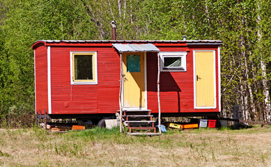 a simple summer residence by the river