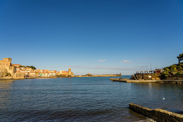 Fototapeta na wymiar Old town of Collioure, France, a popular resort town on Mediterranean sea.