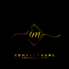 IM Initial handwriting logo vector