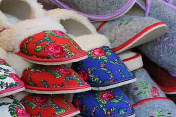 folklor folk ciapy pantofle produkty handmade © AMTM