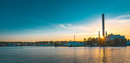 Obraz premium Flensburg harbour skyline before sunset