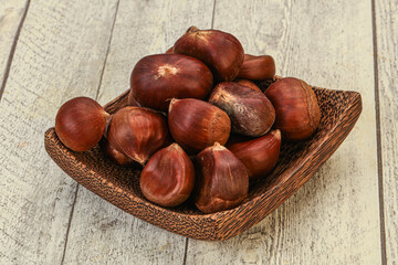 Chestnut heap in the bowl