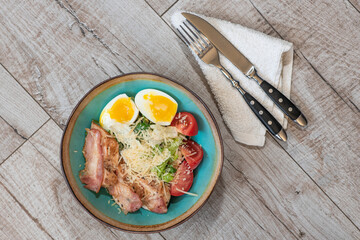 Caesar Salad with Bacon and Chicken Fillet