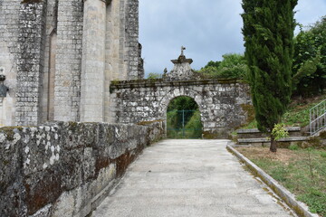 Fototapeta na wymiar Monasterio de Santo Estevo