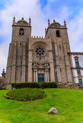 Fototapeta premium Facade of Porto Cathedral or Se Catedral do Porto, built in 12th century and located in center old town Porto, Portugal