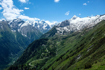 Obraz premium Panoramic view to the austrian alps of Hohe Tauern from the Region of Zell am See, Kaprun, Salzburg, Austria, Europe