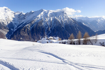 Fototapeta na wymiar Mountain panorama of the ski area in the Lepontine Alps