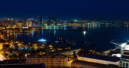 Foto op Plexiglas Baku city sea side night view from upland park © Farid