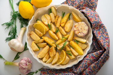 Potato with lemon and rosemary, healthy, healthy and beautiful food