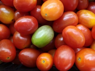 tomatoes in a market