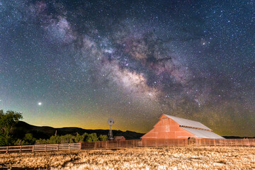 Milky Way over the Barn