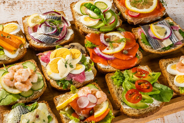 アウトドア料理　Camp food to enjoy outdoors