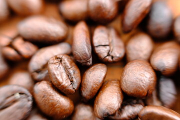 close up coffee beans and macro coffee beans on wood table 