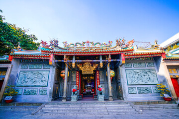 Naklejka premium Nghia An Temple (Hoi Quan Nghia An - Chua Ong), one of Chinese Pagoda, one of the oldest temples in Saigon, Vietnam, Asia.