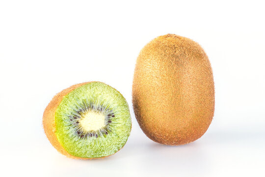 Giwi fruit slice isolated on white background.