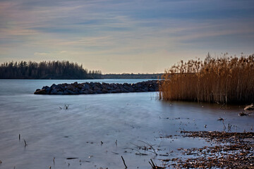 Abendstimmung am Störmthaler See bei Leipzig.