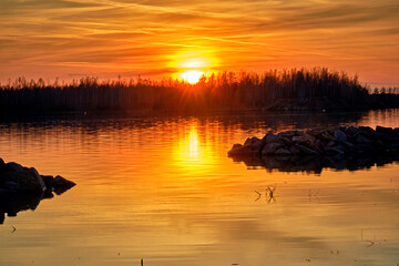 Abendstimmung am Störmthaler See bei Leipzig.