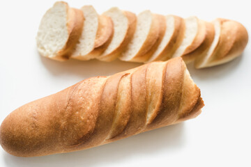 sliced loaf on a white background, pieces of loaf on a white background